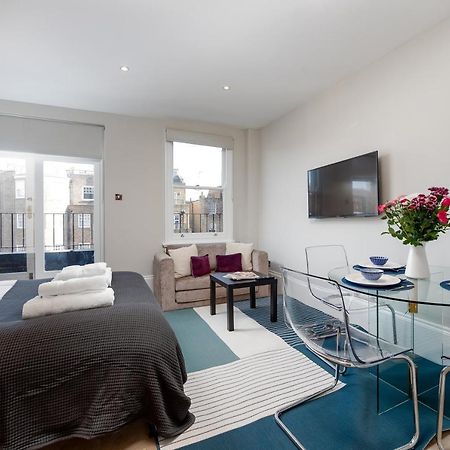 Capital Sloane Street Studio With Balcony London Exterior photo