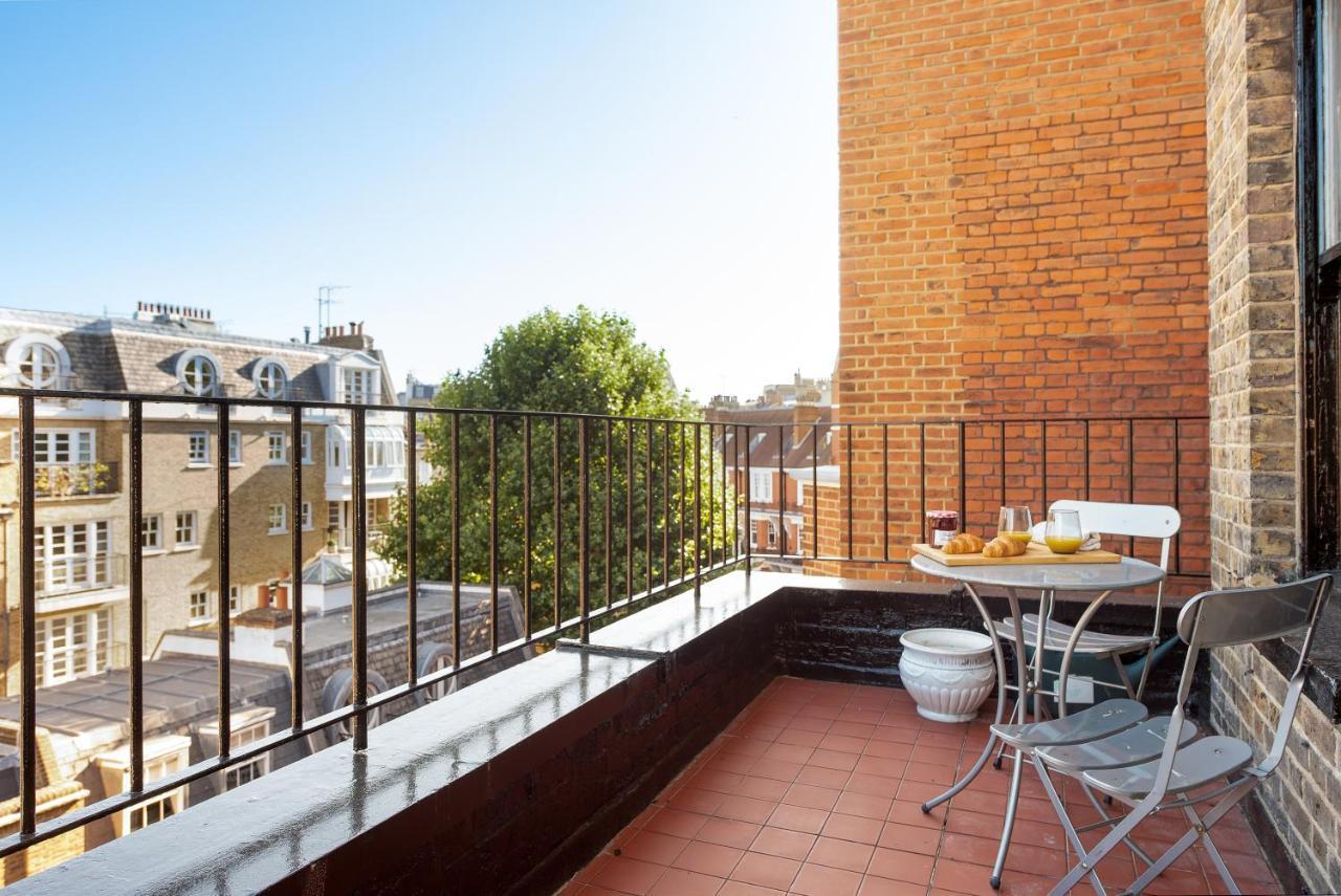 Capital Sloane Street Studio With Balcony London Exterior photo